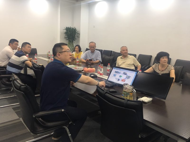 熱烈歡迎政協(xié)主席貢培興、新產(chǎn)業(yè)研究會(huì)副會(huì)長張建等一行參觀日聯(lián)科技